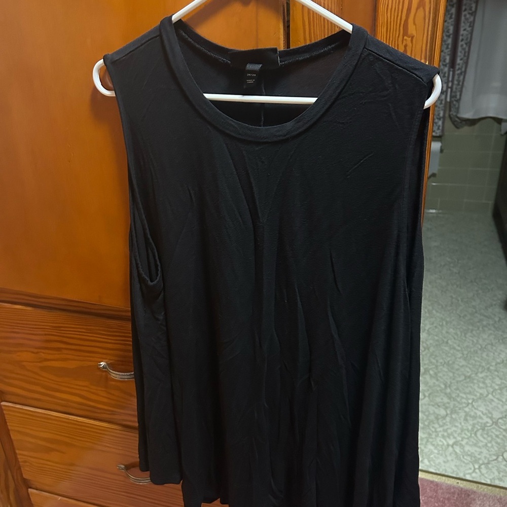 Lane Bryant Black Sleeveless Swing Tank Top